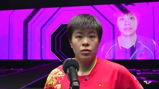 陆迟墨吮吸着她的脖子，在她洁白的肌肤上留出一块红印，轻轻的笑了一声，问道，什么酒...啊？稍稍一愣后，黎漾反应过来，磕磕盼盼的老实回答，不知道……反正不是昨晚的威士忌，威士忌比较烈，很容易就能分辨出来。